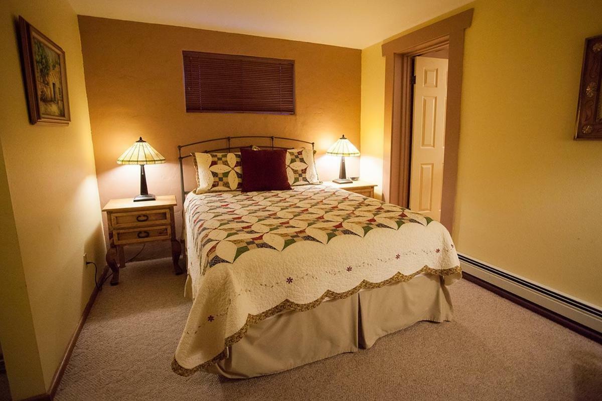 Castle Valley Inn Моуаб Екстериор снимка